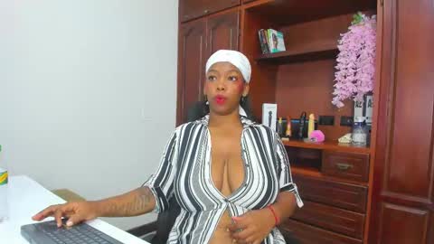 Andrea online show from September 19, 2025, 8:31 pm