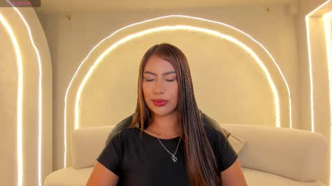 Ariana Dumont online show from January 9, 2026, 11:02 am