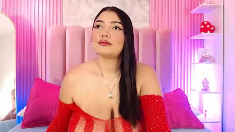 ArianaRougee online show from May 16, 2026, 10:47 am
