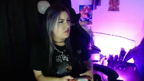 Snapshot of arianauwu666 chatting on July 28, 2026, 8:52 pm help me 100 hands up my OF is Free online show from July 28, 2026, 8:52 pm