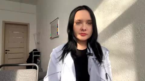 Kira online show from March 12, 2026, 11:05 am