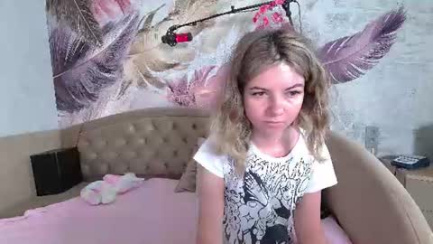 Snapshot of arianna_flower chatting on June 26, 2026, 11:53 pm arianna_flower online show from June 26, 2026, 11:53 pm