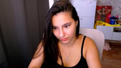 Snapshot of arianna_grend chatting on September 18, 2025, 11:34 am Arianna online show from September 18, 2025, 11:34 am