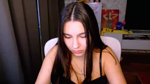 Snapshot of arianna_grend chatting on November 6, 2025, 10:38 am Arianna online show from November 6, 2025, 10:38 am