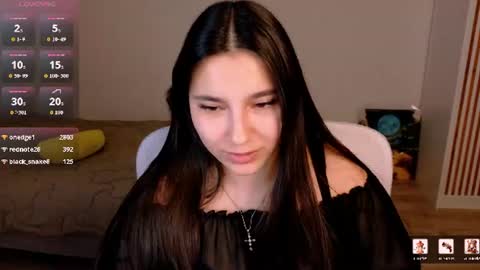 Snapshot of arianna_grend chatting on June 18, 2026, 6:01 pm Arianna online show from June 18, 2026, 6:01 pm