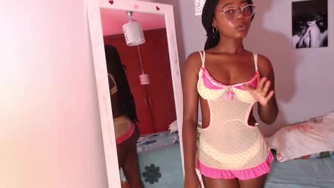 arianna rossi online show from March 14, 2026, 1:38 pm