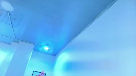arianna_sweeet online show from May 5, 2026, 3:47 am
