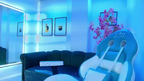 arianna_sweeet online show from May 7, 2026, 3:34 am