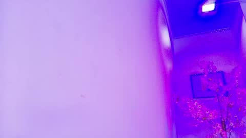 arianna_sweeet online show from May 17, 2026, 3:48 am