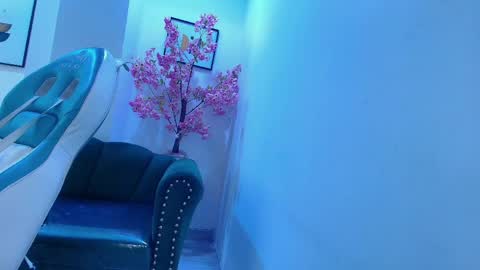 arianna_sweeet online show from June 4, 2026, 3:34 am