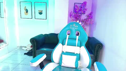 arianna_sweeet online show from June 5, 2026, 6:52 am