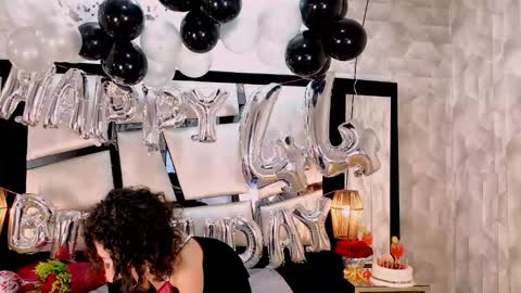 ariannarussell1 online show from November 17, 2025, 4:46 pm