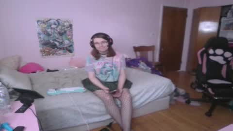 Snapshot of ariathebrat chatting on April 20, 2026, 9:27 pm Ariathebrat online show from April 20, 2026, 9:27 pm