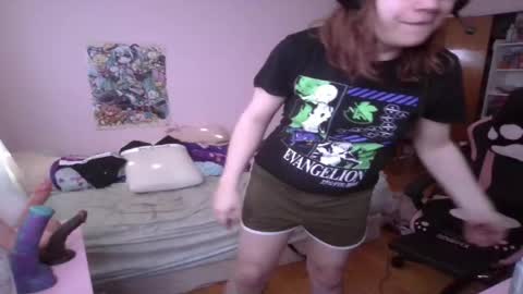 Snapshot of ariathebrat chatting on May 4, 2026, 9:11 pm Ariathebrat online show from May 4, 2026, 9:11 pm