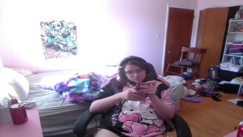 Snapshot of ariathebrat chatting on May 29, 2026, 9:13 pm Ariathebrat online show from May 29, 2026, 9:13 pm