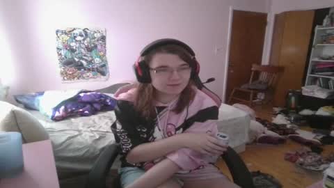 Snapshot of ariathebrat chatting on June 3, 2026, 9:31 pm Ariathebrat online show from June 3, 2026, 9:31 pm
