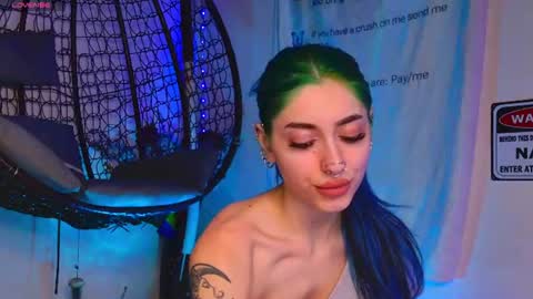 Snapshot of ariavossx chatting on June 14, 2026, 10:12 pm Aria online show from June 14, 2026, 10:12 pm