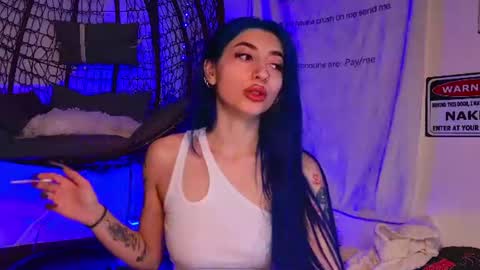 Snapshot of ariavossx chatting on July 21, 2026, 10:45 pm Aria online show from July 21, 2026, 10:45 pm