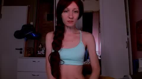 Snapshot of aribluush chatting on June 11, 2026, 10:30 pm aribluush online show from June 11, 2026, 10:30 pm