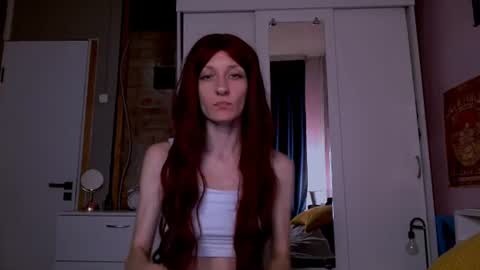 aribluush online show from August 4, 2026, 11:18 pm