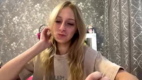 Alice online show from April 25, 2026, 9:56 am