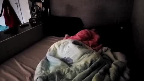 Snapshot of aricsoro69 chatting on December 26, 2024, 6:54 pm Sophie girard online show from December 26, 2024, 6:54 pm