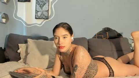 ariel_andcharlotte online show from June 8, 2026, 5:57 pm