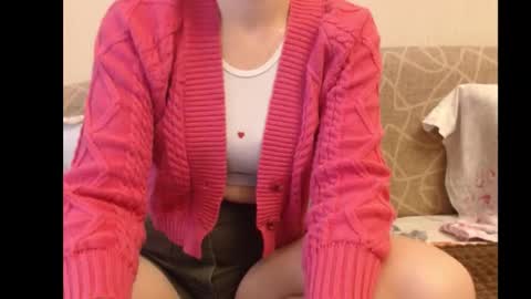 Snapshot of ariel_la chatting on November 6, 2025, 10:49 am Ariella online show from November 6, 2025, 10:49 am