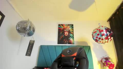 ariel_wish online show from April 29, 2026, 1:15 pm