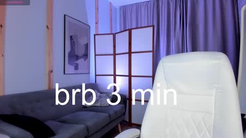 Snapshot of arielabradberry chatting on February 22, 2025, 3:47 pm Ariel online show from February 22, 2025, 3:47 pm