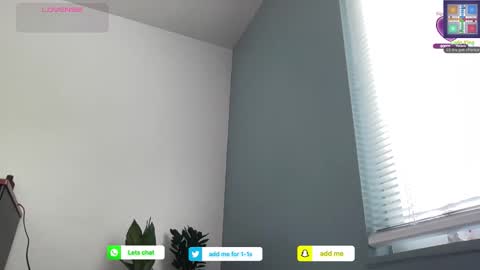 arielbliss69 online show from May 2, 2026, 3:28 pm