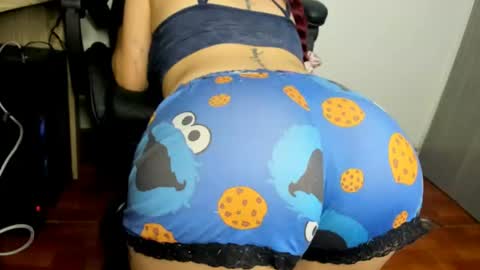 Stephany  online show from June 25, 2026, 2:11 am