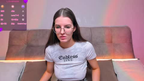 Ariella online show from January 5, 2025, 5:30 am