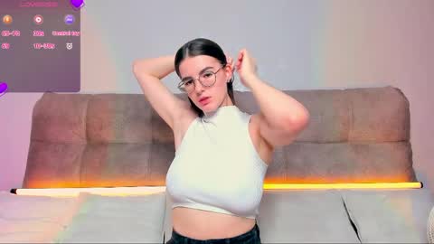 Snapshot of ariellateska chatting on May 8, 2026, 2:39 am Ariella online show from May 8, 2026, 2:39 am