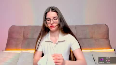 Snapshot of ariellateska chatting on May 16, 2026, 5:04 am Ariella online show from May 16, 2026, 5:04 am