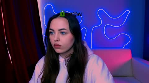 arielmell online show from March 24, 2026, 11:04 am