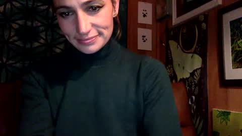 Snapshot of arielwyld chatting on December 18, 2024, 3:37 am ariel colin when hes here online show from December 18, 2024, 3:37 am