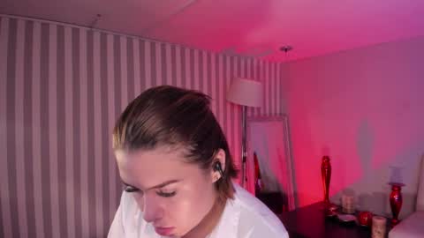  Arianna  online show from January 13, 2025, 1:39 pm