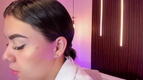Snapshot of ariianabaker chatting on June 6, 2026, 1:05 pm Arianna online show from June 6, 2026, 1:05 pm
