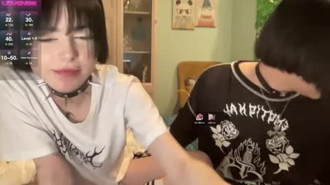 Snapshot of arina_rose chatting on February 16, 2025, 9:48 pm Arinka online show from February 16, 2025, 9:48 pm