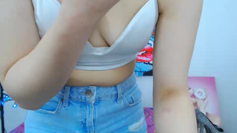 arinabelle online show from February 27, 2026, 1:38 am