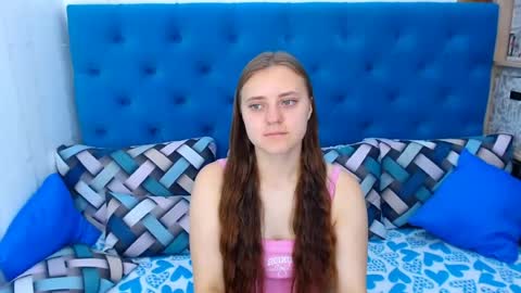 Snapshot of arinabelle chatting on July 18, 2026, 2:32 pm arinabelle online show from July 18, 2026, 2:32 pm