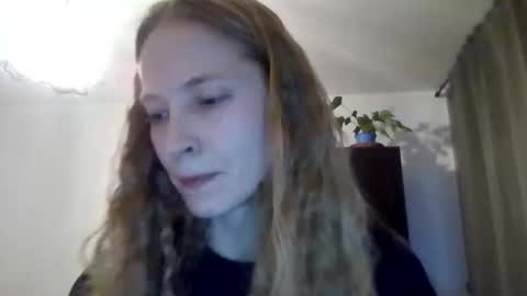 arionette online show from April 14, 2026, 6:14 pm