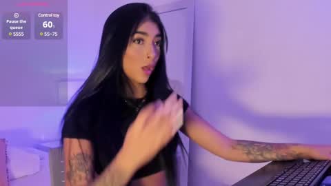 Snapshot of arirobert_ chatting on March 4, 2025, 2:27 am Ari Robert online show from March 4, 2025, 2:27 am