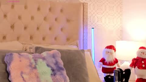 Snapshot of arirobert_ chatting on November 21, 2025, 5:06 am Ari Robert online show from November 21, 2025, 5:06 am