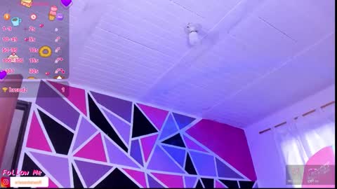 Snapshot of arisantana chatting on November 5, 2025, 10:21 pm Aria online show from November 5, 2025, 10:21 pm