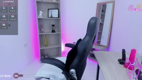 Snapshot of arisha_davis chatting on July 2, 2026, 8:37 pm arisha_davis online show from July 2, 2026, 8:37 pm