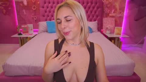 Snapshot of arishkalulu chatting on October 14, 2025, 6:03 am Arishka online show from October 14, 2025, 6:03 am