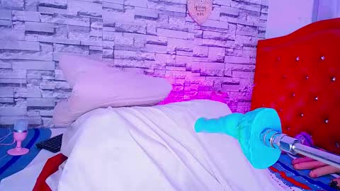 Snapshot of arishott chatting on February 3, 2025, 3:38 pm ArisSPEED UP MY FUCK MACHINE AND MAKE ME CUM online show from February 3, 2025, 3:38 pm