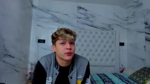 celina online show from November 16, 2025, 1:28 pm